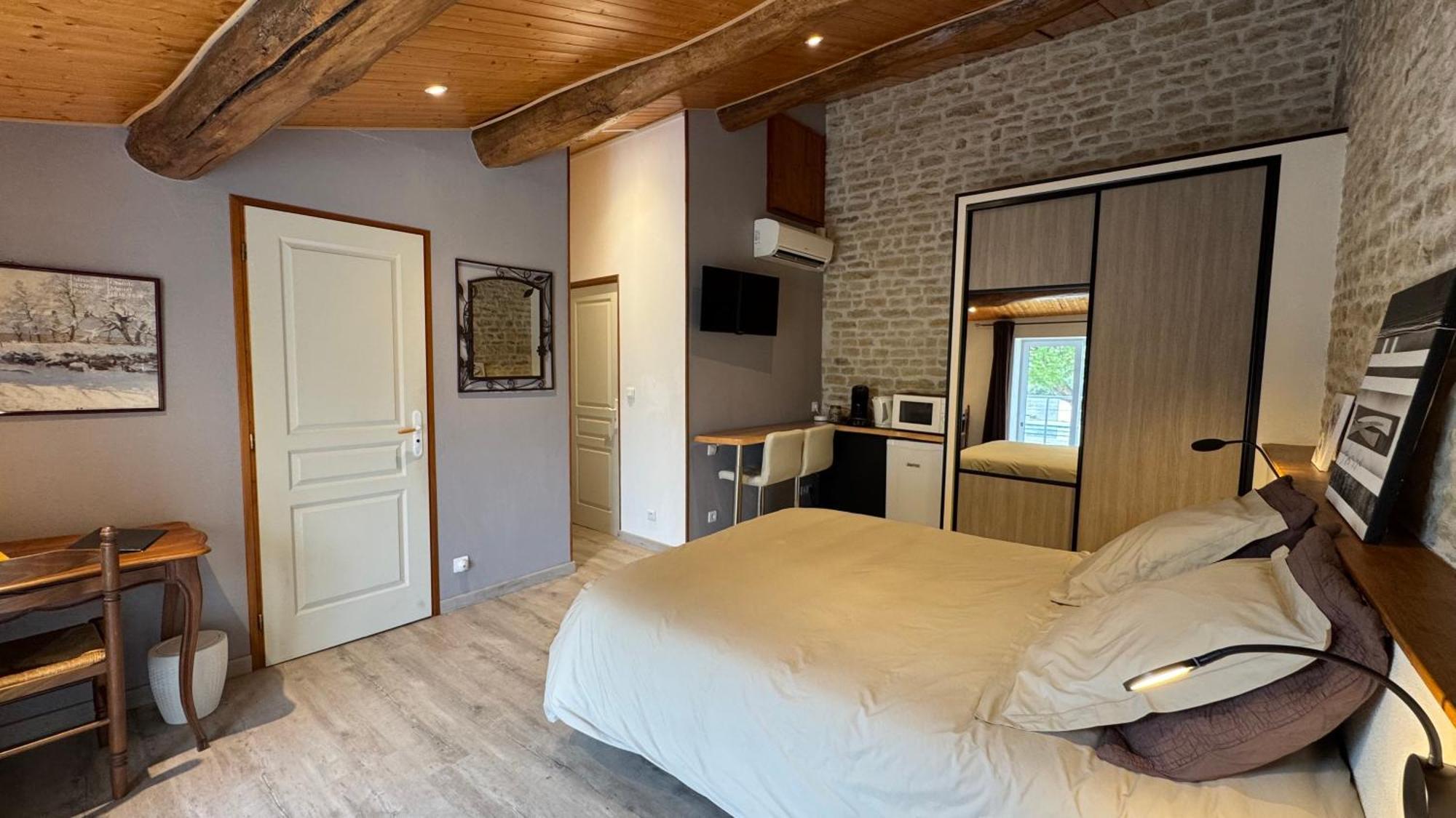 Chambres D'Hotes Les Rozieres Le Bourdet Exterior photo
